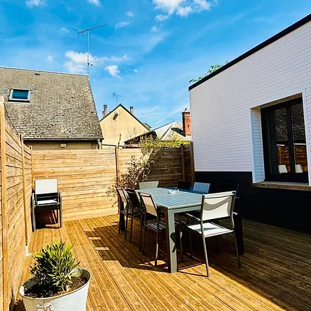 The Share House Tillé